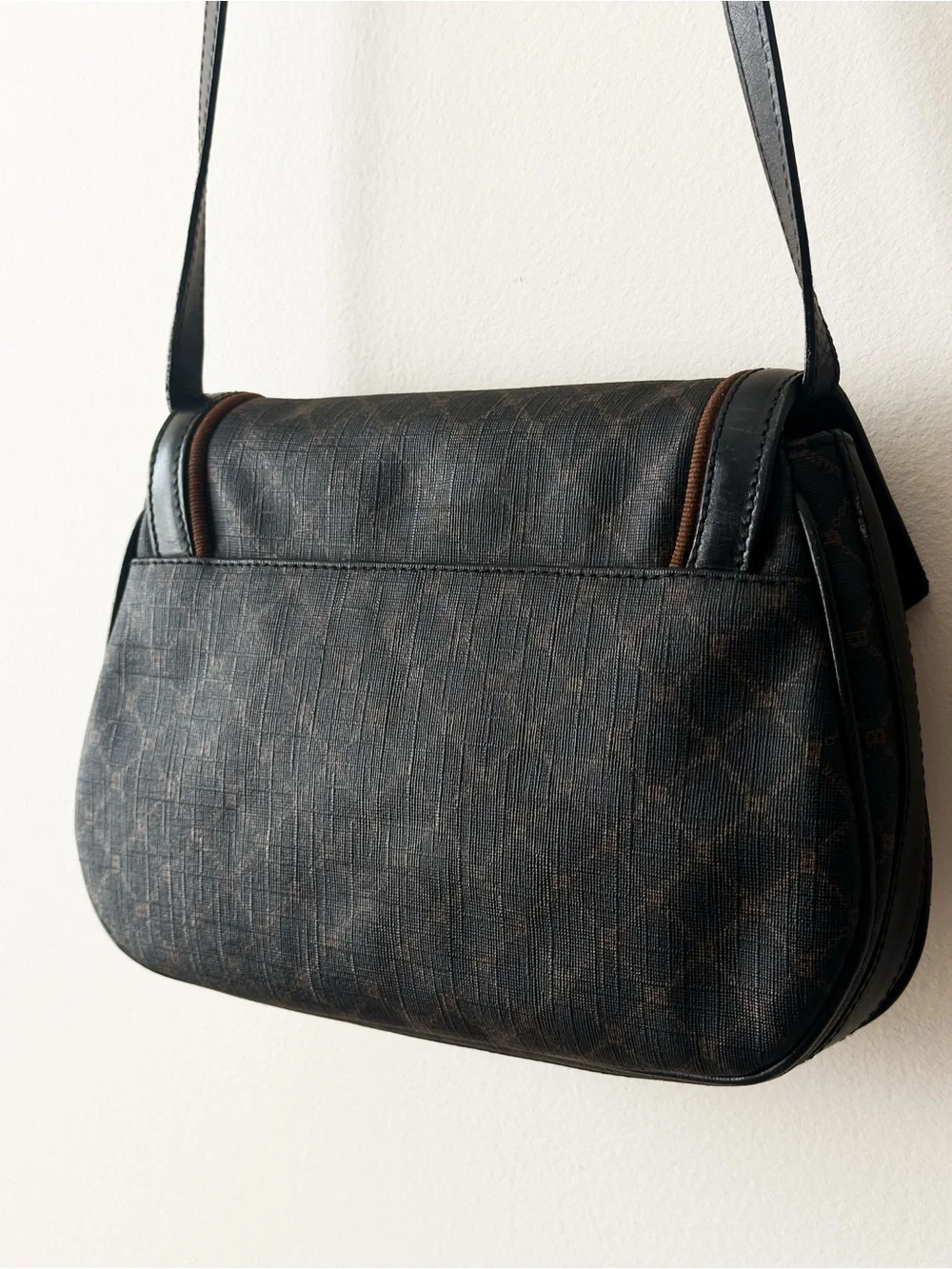 VINTAGE 1980s BALLY MONOGRAM BAG crossbody or clutch